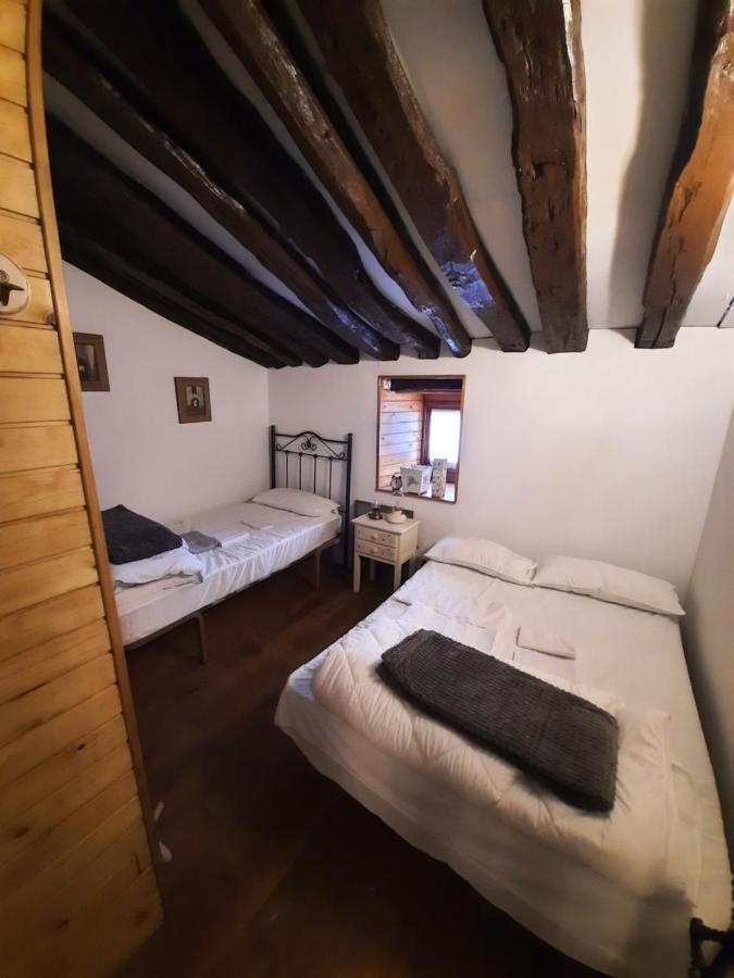 Cabana Pasiega La Quemada San Pedro Del Romeral Exteriör bild
